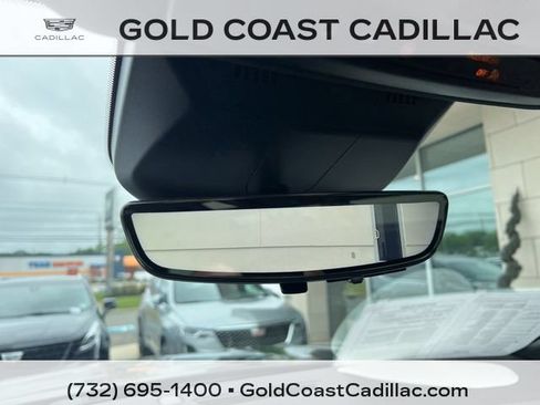 Certified 2024 Cadillac Escalade ESV Premium Luxury AWD/4WD image 29