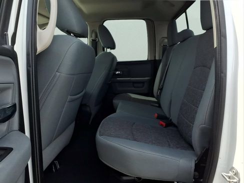Used 2017 RAM 1500 Classic SLT RWD image 14