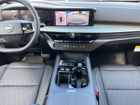 New 2026 Nissan Murano Platinum AWD/4WD image 4