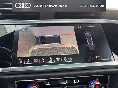 Used 2024 Audi Q3 2.0T Premium Plus AWD/4WD image 16