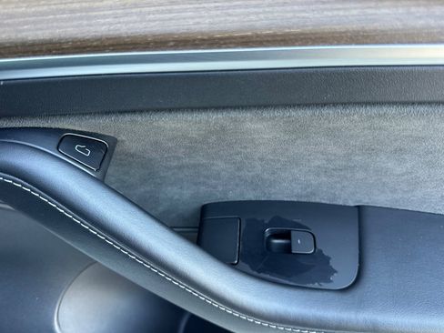 Used 2022 Tesla Model 3 RWD image 21