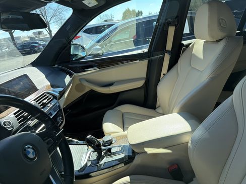 Used 2019 BMW X3 xDrive30i w/ Driving Assistance Package image 19