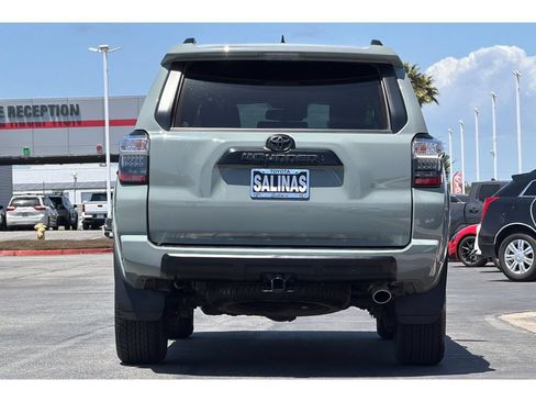 Used 2023 Toyota 4Runner TRD Off-Road Premium w/ Off Road Premium Plus Package AWD/4WD image 5
