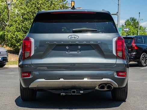 Used 2022 Hyundai Palisade Calligraphy w/ Cargo Package FWD image 6