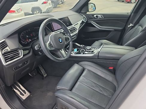 Used 2020 BMW X5 xDrive40i w/ M Sport Package AWD/4WD image 8