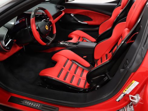 Used 2025 Ferrari 296 GTS image 25