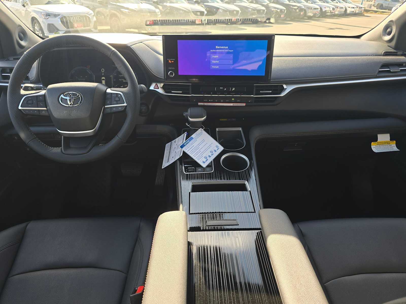 New 2026 Toyota Sienna XLE Woodland Edition AWD/4WD image 18