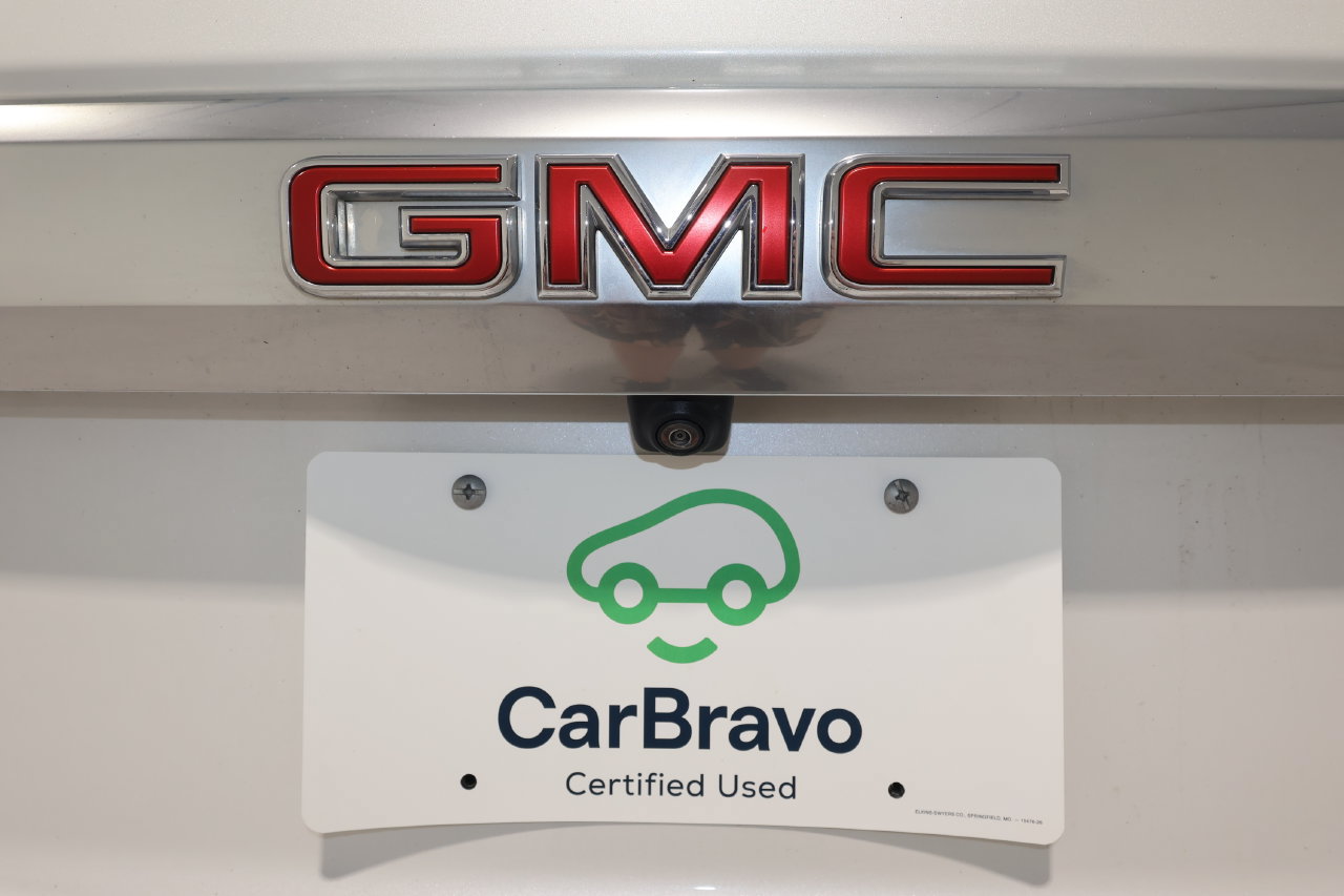 Used 2024 GMC Yukon Denali AWD/4WD image 39