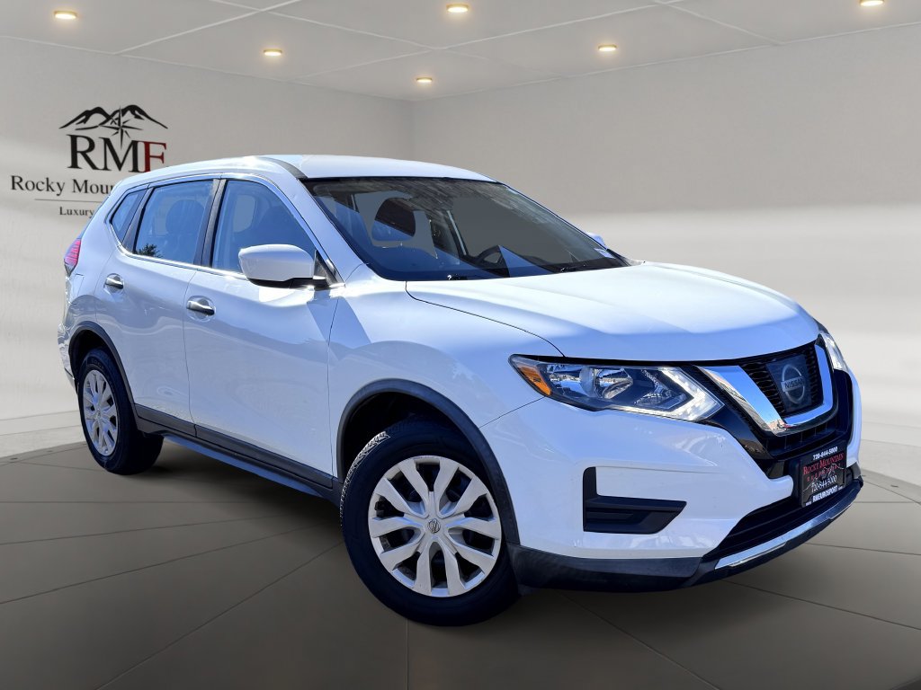 Used 2017 Nissan Rogue S AWD/4WD image 1