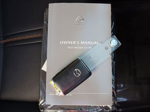 Used 2025 MAZDA CX-50 AWD 2.5 S w/ Premium Plus Pkg image 52