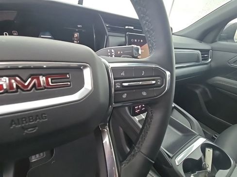 Used 2026 GMC Terrain Elevation w/ Elevation Premium Package image 18