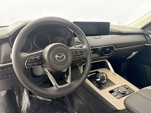 New 2026 MAZDA CX-70 3.3 Turbo w/ Preferred Package AWD/4WD image 4