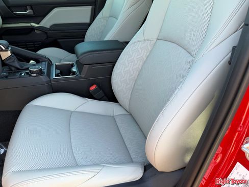 New 2026 Toyota Tacoma Limited AWD/4WD image 21