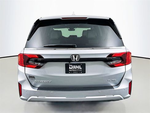 New 2026 Honda Odyssey Elite image 6