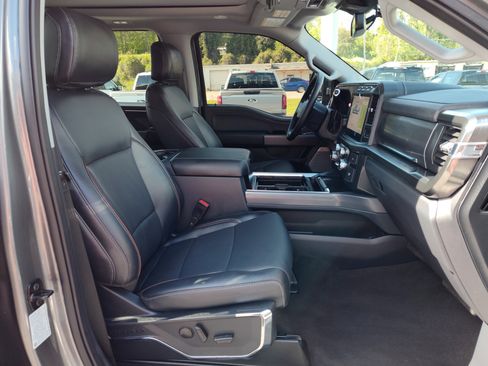 Used 2024 Ford F250 Lariat w/ Lariat Ultimate Package image 25