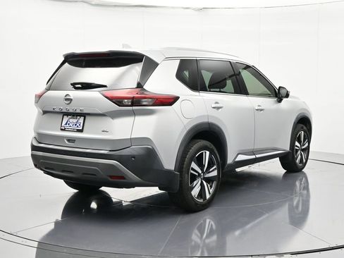 Used 2021 Nissan Rogue SL w/ Premium Package image 5