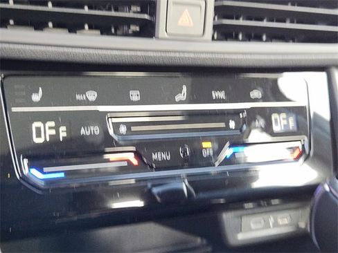 New 2026 Volkswagen Jetta SE image 17