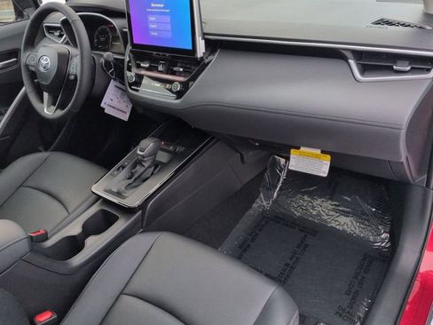 New 2026 Toyota Corolla Cross XLE image 30