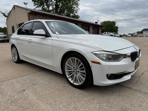 Used 2012 BMW 335i Sedan RWD image 3
