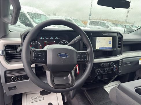 New 2026 Ford F450 XL w/ XL Chrome Package image 9