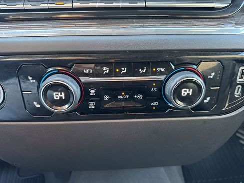 Used 2023 Chevrolet Silverado 1500 LT image 18