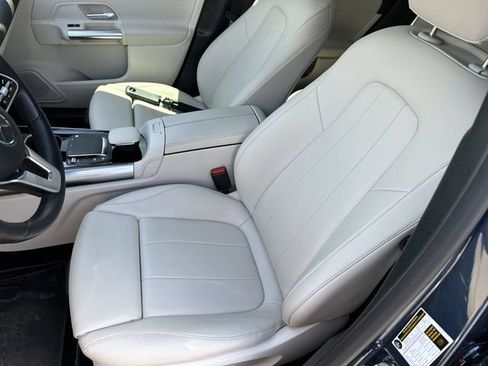 Used 2023 Mercedes-Benz GLA 250 4MATIC image 15