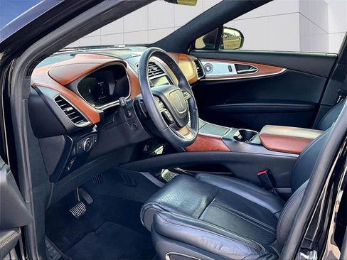 Used 2019 Lincoln Nautilus Black Label image 4