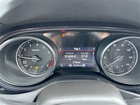 Certified 2022 Buick Encore GX Select w/ Advanced Technology Package image 12