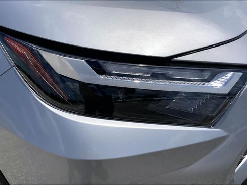 Used 2025 Toyota RAV4 LE FWD image 27