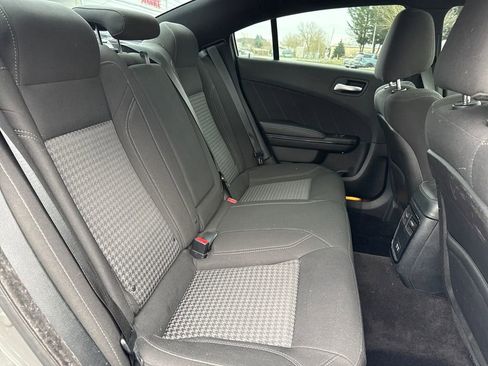 Used 2018 Dodge Charger SXT Plus w/ Blacktop Package image 11