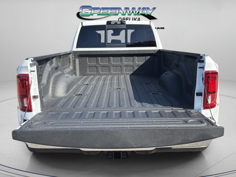 New 2026 RAM 3500 Limited AWD/4WD image 26