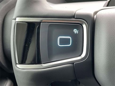 Used 2025 Ford Expedition Active image 28