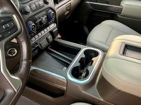 Used 2021 Chevrolet Silverado 1500 LTZ w/ LTZ Premium Texas Edition AWD/4WD image 17