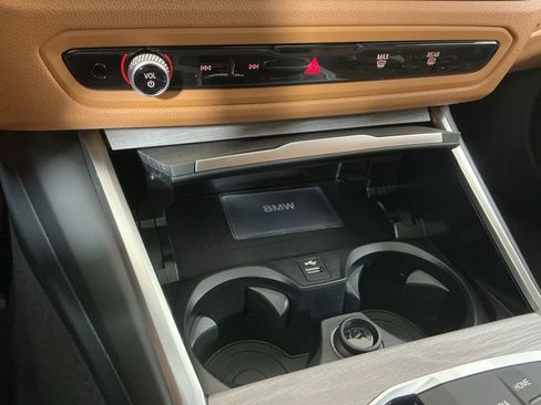 New 2026 BMW 330i Sedan w/ Convenience Package image 15