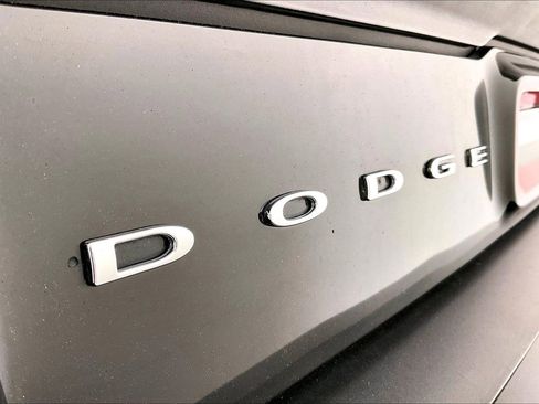 Used 2021 Dodge Challenger SRT Hellcat Redeye image 31