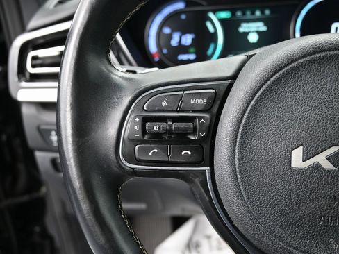 Used 2022 Kia Niro EX w/ Cold Weather Package image 18