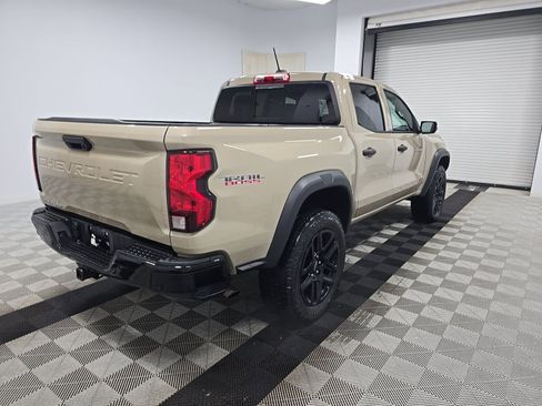 Used 2023 Chevrolet Colorado Trail Boss w/ Advanced Trailering Package AWD/4WD image 4