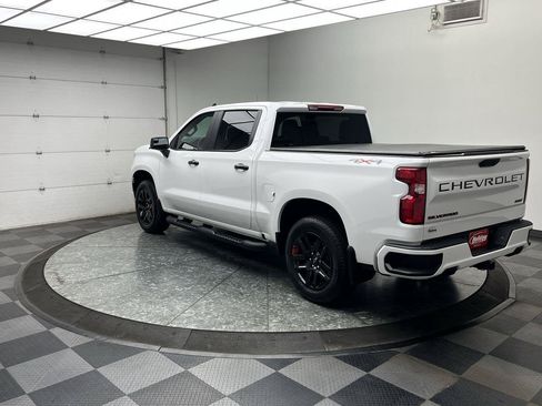 Certified 2026 Chevrolet Silverado 1500 RST w/ Redline Edition AWD/4WD image 2