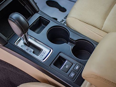 Used 2016 Subaru Outback 2.5i Premium image 26