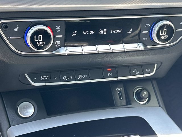 Used 2023 Audi Q5 2.0T Premium Plus AWD/4WD image 37