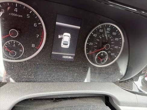Used 2022 Kia K5 LXS FWD image 9