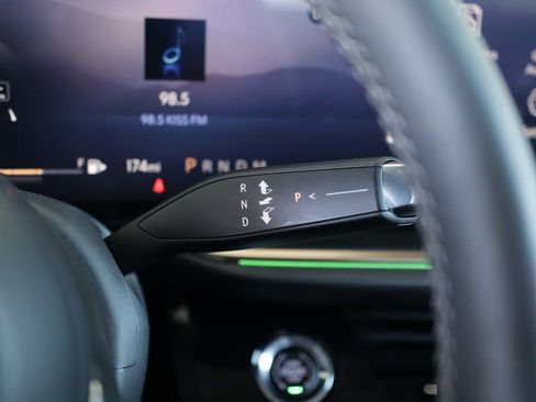 Used 2025 Buick Envision Avenir image 20