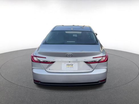 Used 2025 Toyota Camry LE image 11