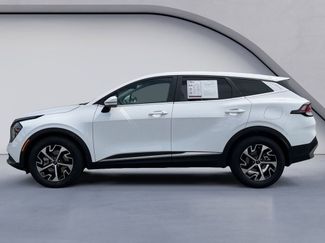 Used 2024 Kia Sportage EX FWD video 2