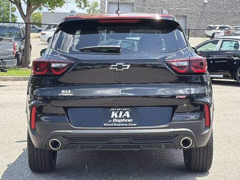 Used 2025 Chevrolet TrailBlazer RS w/ Convenience Package FWD image 5