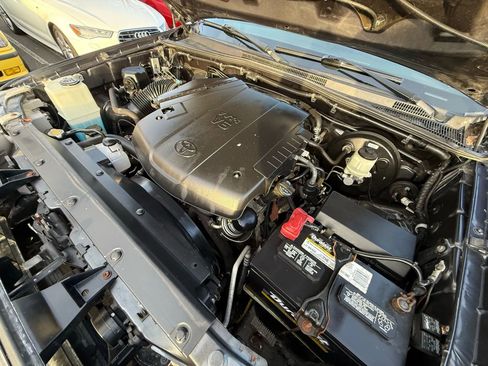 Used 2015 Toyota Tacoma 4x4 Double Cab image 36