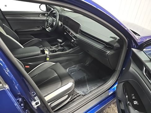 Used 2025 Kia K5 GT-Line image 15
