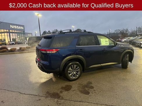 New 2026 Nissan Pathfinder SV image 8