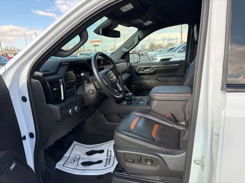 Used 2023 GMC Sierra 1500 AT4 image 26
