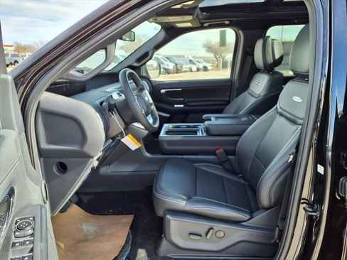 New 2026 Ford Expedition Platinum w/ Stealth Appearance Package AWD/4WD image 20